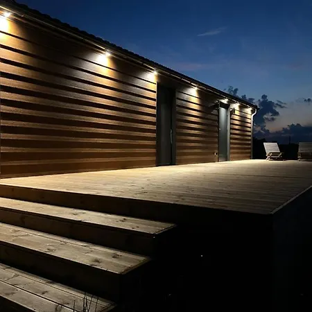 Nad Stawem Βίλα Swietajno (Olecko)